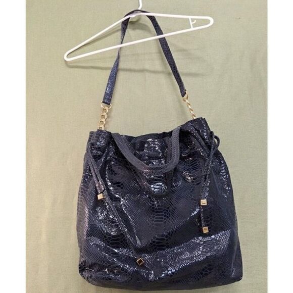 Michael Kors Snakeskin Leather Navy Shoulder Bag. Gold Tone Hardware. Mint. - Picture 11 of 12